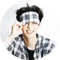 朴灿烈头像高清图片大全_名人朴灿烈真人头像大图下载