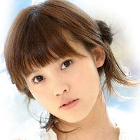 杨子姗头像高清图片大全_名人杨子姗真人头像大图下载