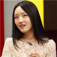 杨钰莹头像高清图片大全_名人杨钰莹真人头像大图下载