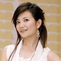 梁静茹头像高清图片大全_名人梁静茹真人头像大图下载