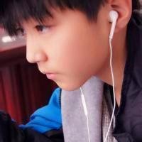 王俊凯头像高清图片大全_名人王俊凯真人头像大图下载
