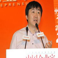 王小川头像高清图片大全_名人王小川真人头像大图下载