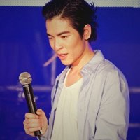 萧敬腾头像高清图片大全_名人萧敬腾真人头像大图下载