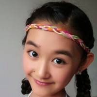蒋依依头像高清图片大全_名人蒋依依真人头像大图下载