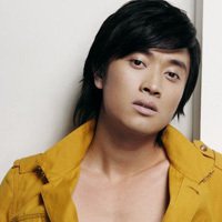 蒋毅头像高清图片大全_名人蒋毅真人头像大图下载