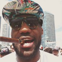 詹姆斯头像高清图片大全_NBA篮球明星詹姆斯真人头像大图下载