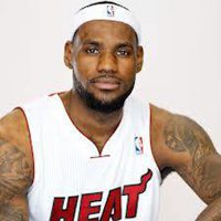 詹姆斯头像高清图片大全_NBA篮球明星詹姆斯真人头像大图下载