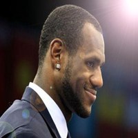 詹姆斯头像高清图片大全_NBA篮球明星詹姆斯真人头像大图下载