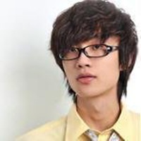 许嵩头像高清图片大全_名人许嵩真人头像大图下载