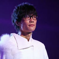 许嵩头像高清图片大全_名人许嵩真人头像大图下载