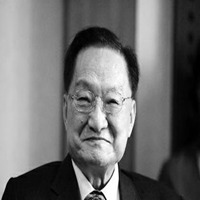 金庸头像高清图片大全_武侠作家金庸真人头像大图下载