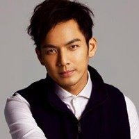 钟汉良头像高清图片大全_名人钟汉良真人头像大图下载