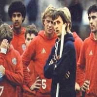 克鲁伊夫微信头像 足球明星克鲁伊夫高清大图