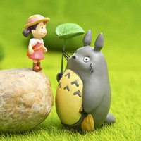 唯美手拿树叶头像