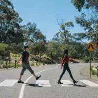 唯美远景女生背影头像