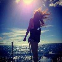 唯美远景女生背影头像