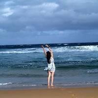 唯美远景女生背影头像