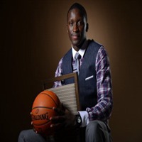 奥拉迪波微信头像 NBA球星奥拉迪波高清头像图片