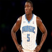 奥拉迪波微信头像 NBA球星奥拉迪波高清头像图片