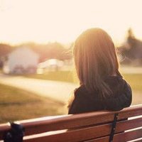 微信一个人孤独女人头像