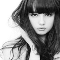 微信卷发头像女生 时尚好看女孩子卷发头像