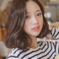 微信卷发头像女生 时尚好看女孩子卷发头像