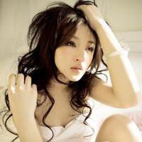 微信卷发头像女生 时尚好看女孩子卷发头像