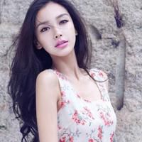 微信卷发头像女生 时尚好看女孩子卷发头像