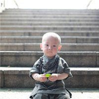 微信头像和尚打坐头像