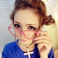 微信头像女生戴眼镜框