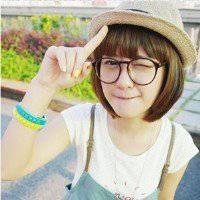 微信头像女生戴眼镜框