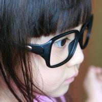 微信头像女生戴眼镜框