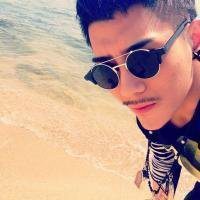 微信帅气冷漠头像男生