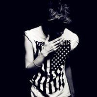 微信帅气冷漠头像男生