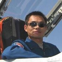 微信帅气飞行员头像