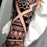 微信纹身花臂头像男生 手臂有纹身的男人头像