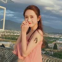 微信阳光女生头像