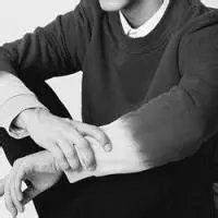 温柔头像男生不漏脸