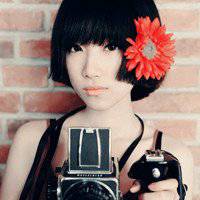 小清新带花头像女生_清新可爱女生戴花头像图片