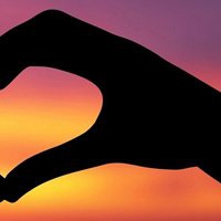 手心形头像_手摆心形浪漫头像图片