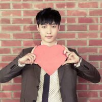 手心形头像_手摆心形浪漫头像图片