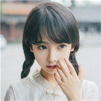 扎两个麻花辫头像_炸麻花辫可爱女生头像图片