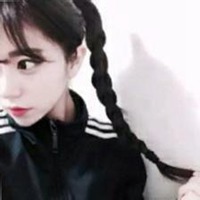 扎两个麻花辫头像_炸麻花辫可爱女生头像图片