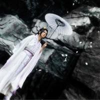 打油纸伞头像图片_复古有意境撑油纸伞美女头像