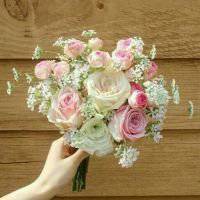 最好看的微信花束头像_包裹花束唯美清新头像大图