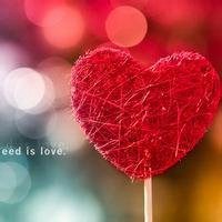 桃心头像卡通_卡通桃心爱心形状头像图片