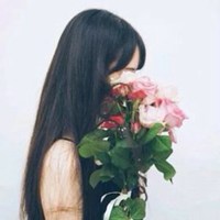 森系女生捧花遮脸头像_用花遮脸的可爱女生头像