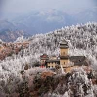 泰山头像图片大全_威武泰山风景头像