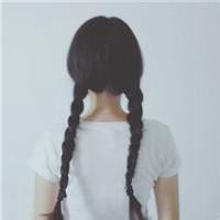 辫子头像女生背影_扎辫子可爱女生背影头像图片