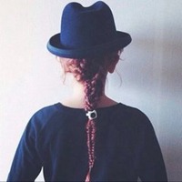 辫子头像女生背影_扎辫子可爱女生背影头像图片